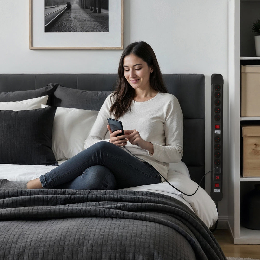 Multiprise Maclean, rallonge 10 prises, 2 interrupteurs, protection et signalisation de surcharge, 3680 W, MCE10