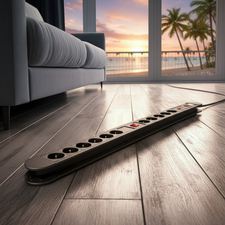 Multiprise Maclean, rallonge 10 prises, 2 interrupteurs, protection et signalisation de surcharge, 3680 W, MCE10