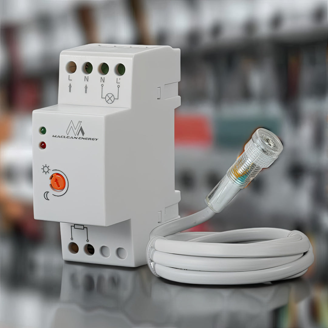 Interrupteur crépusculaire rail DIN avec capteur externe Maclean MCE83 220-240V / AC, 50Hz 20A