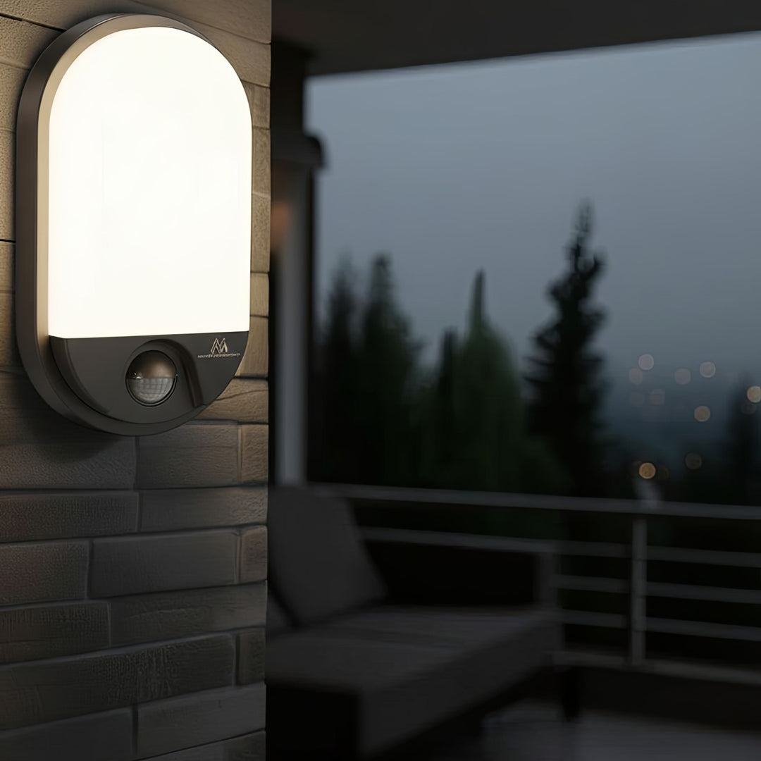 Lampe LED détecteur de mouvement infrarouge 1100lm 15W IP54 gris Maclean MCE340