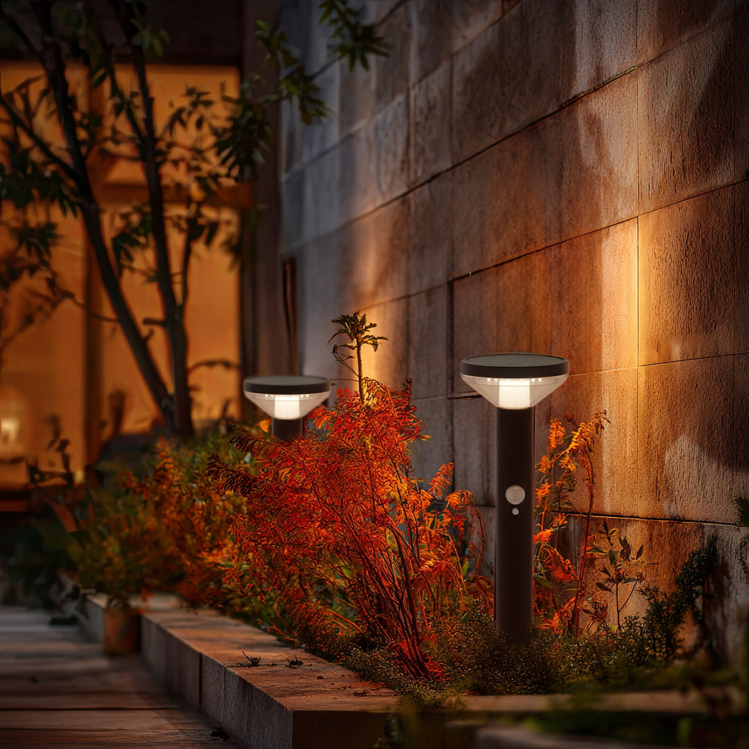 Lampe de jardin solaire LED avec capteur noir IP44 MCE465 B