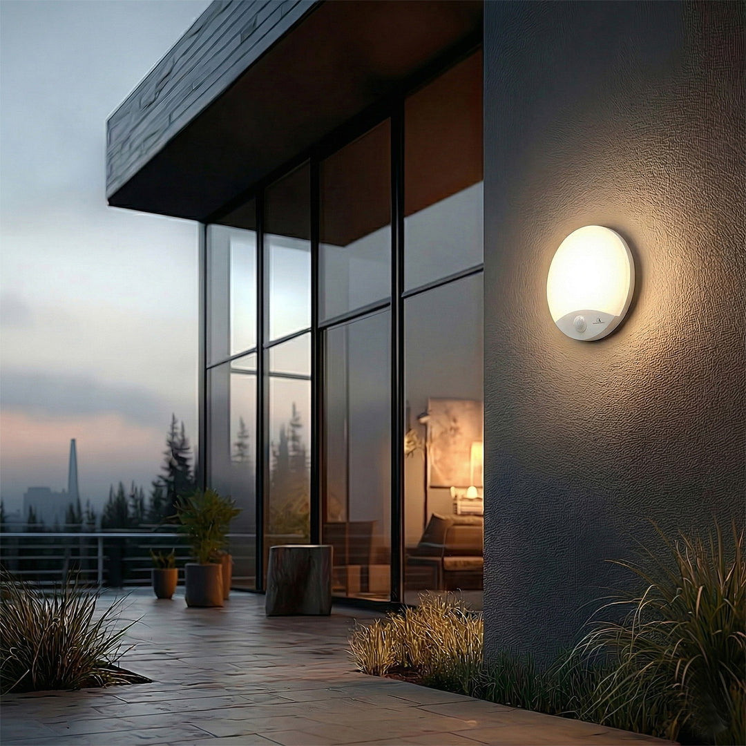 Lampe LED Maclean à détecteur de mouvement, infrarouge, blanche, 10W, IP44, blanc naturel (4000K), 900lm, MCE357 W