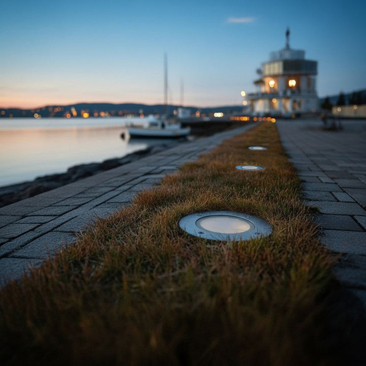 Maclean IP44 projecteur solaire de jardin, 12 LED SMD, 4000K, Ni-MH 600 mAh, 0.7W, MCE318