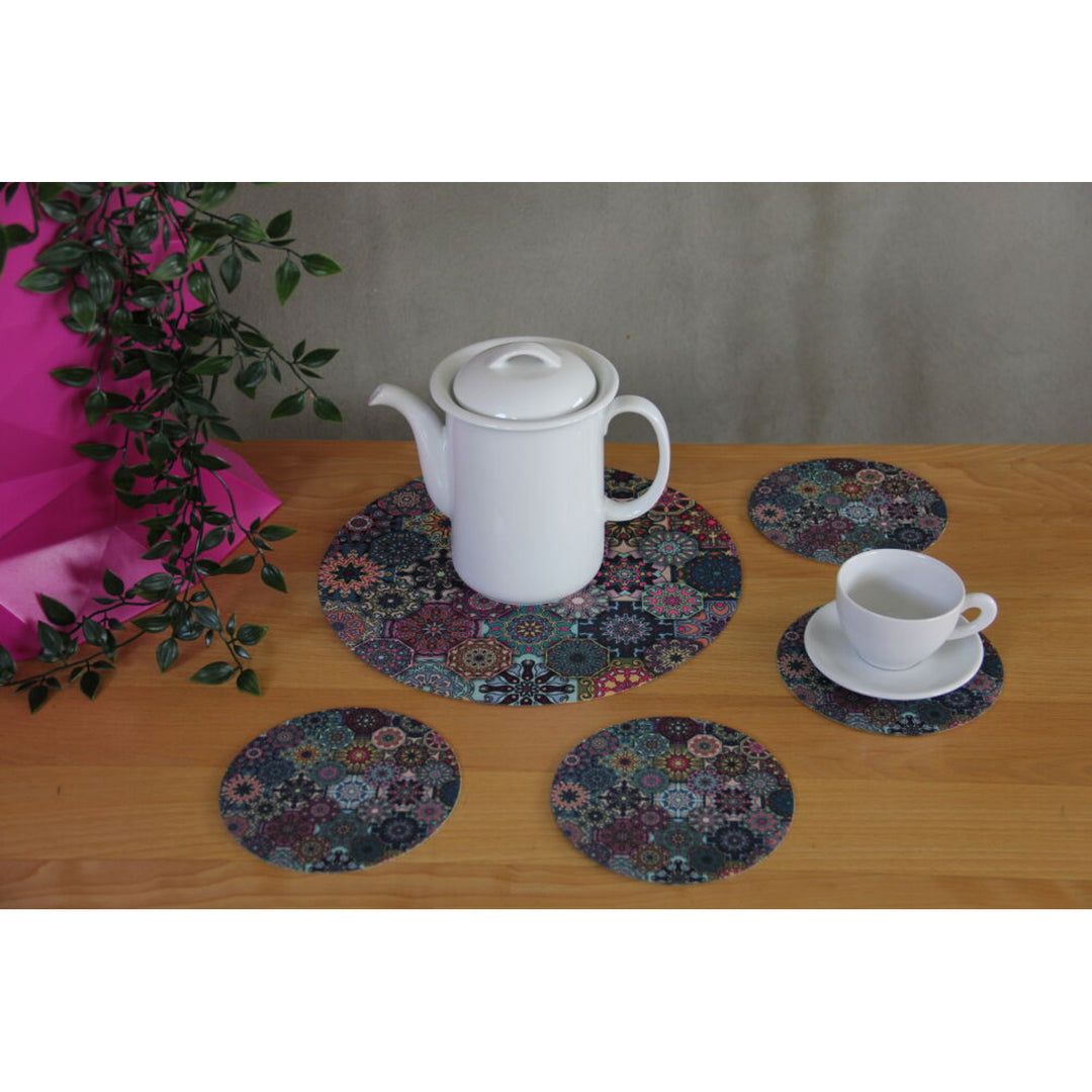Set de tapis de table en feutre rond 1 + 4 - VALENCIA