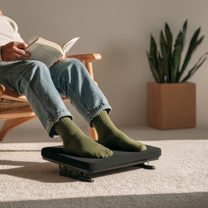 Repose-pieds ergonomique Maclean, repose-jambes, angle réglable en continu, coussin amovible, MC-460