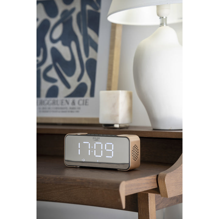 Radio-réveil sans fil Adler AD 1190 Copper avec écran LED et fonction Bluetooth