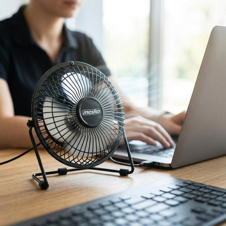 Ventilateur de bureau Mesko, diamètre 15 cm, alimentation USB, oscillation verticale, MS 7322