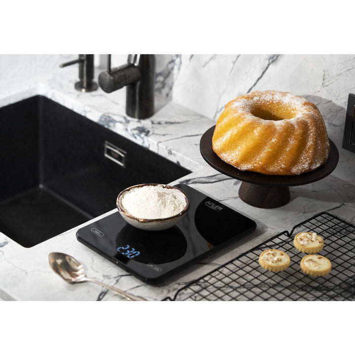 Balance de cuisine, Adler, noire, 10 kg, rechargeable par USB, AD 3177