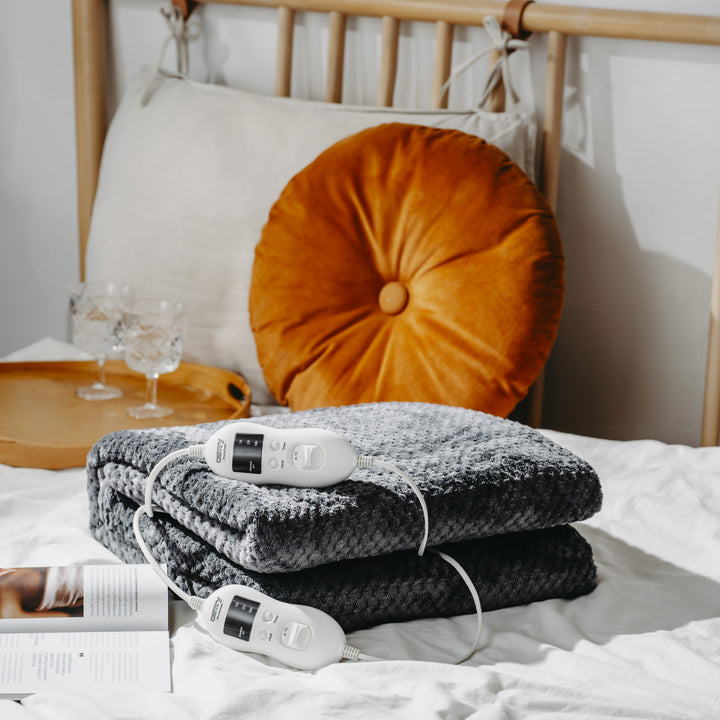Couverture électrique Camry, pour 2 personnes, dimensions 150x160cm, 8 niveaux de chauffage, puissance 2 x 60W, gris, CR 7417