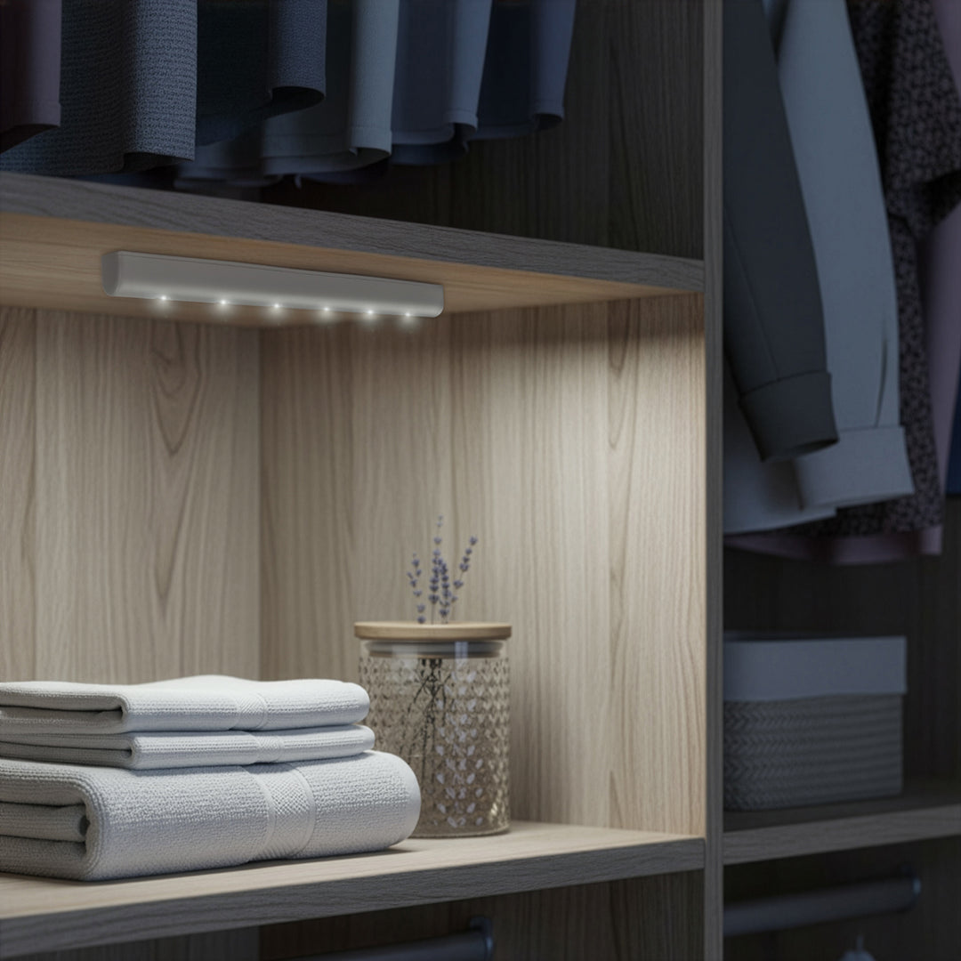 Lampe de cuisine Maclean 6LED sous l'armoire, oblongue, avec détecteur de mouvement, 5xAA, MCE123 + 5x AAA pile alcaline Varta Industrial