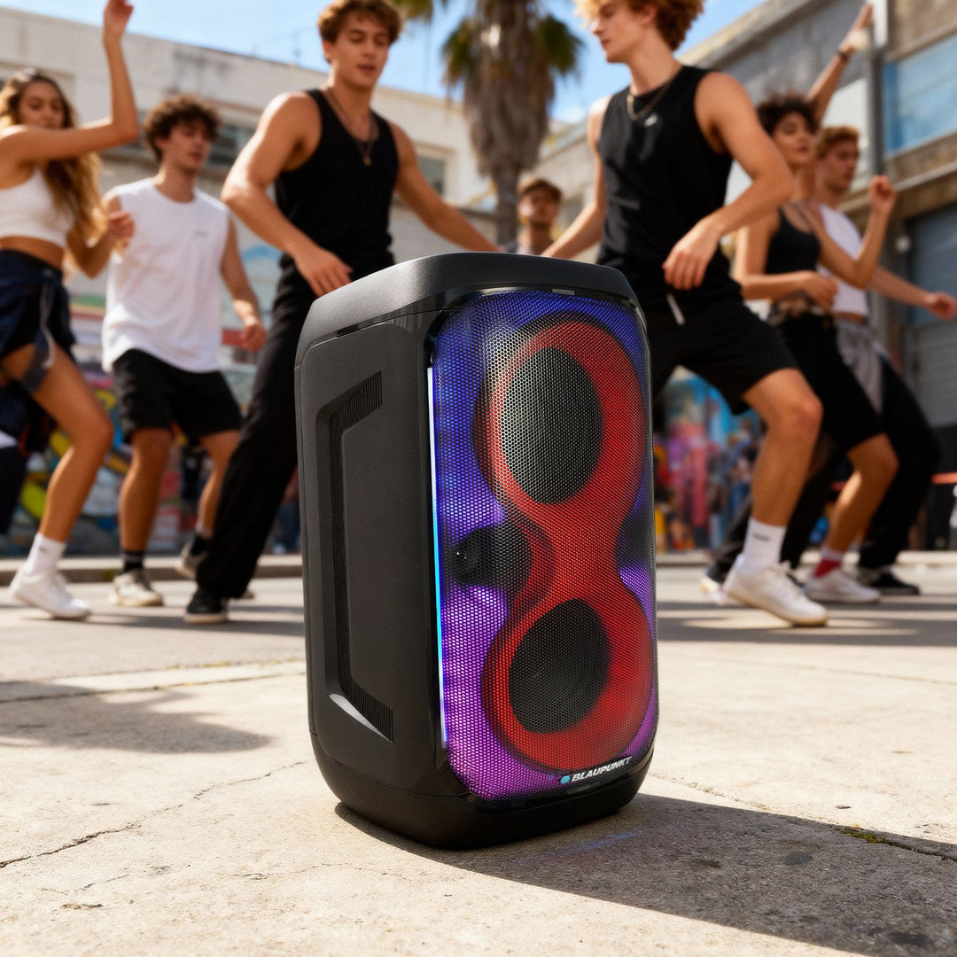 Enceinte Blaupunkt Party Box, éclairage LED, Bluetooth, USB et AUX, radio FM, fonction karaoké, télécommande, autonomie de la batterie jusqu'à 18h, PB60X