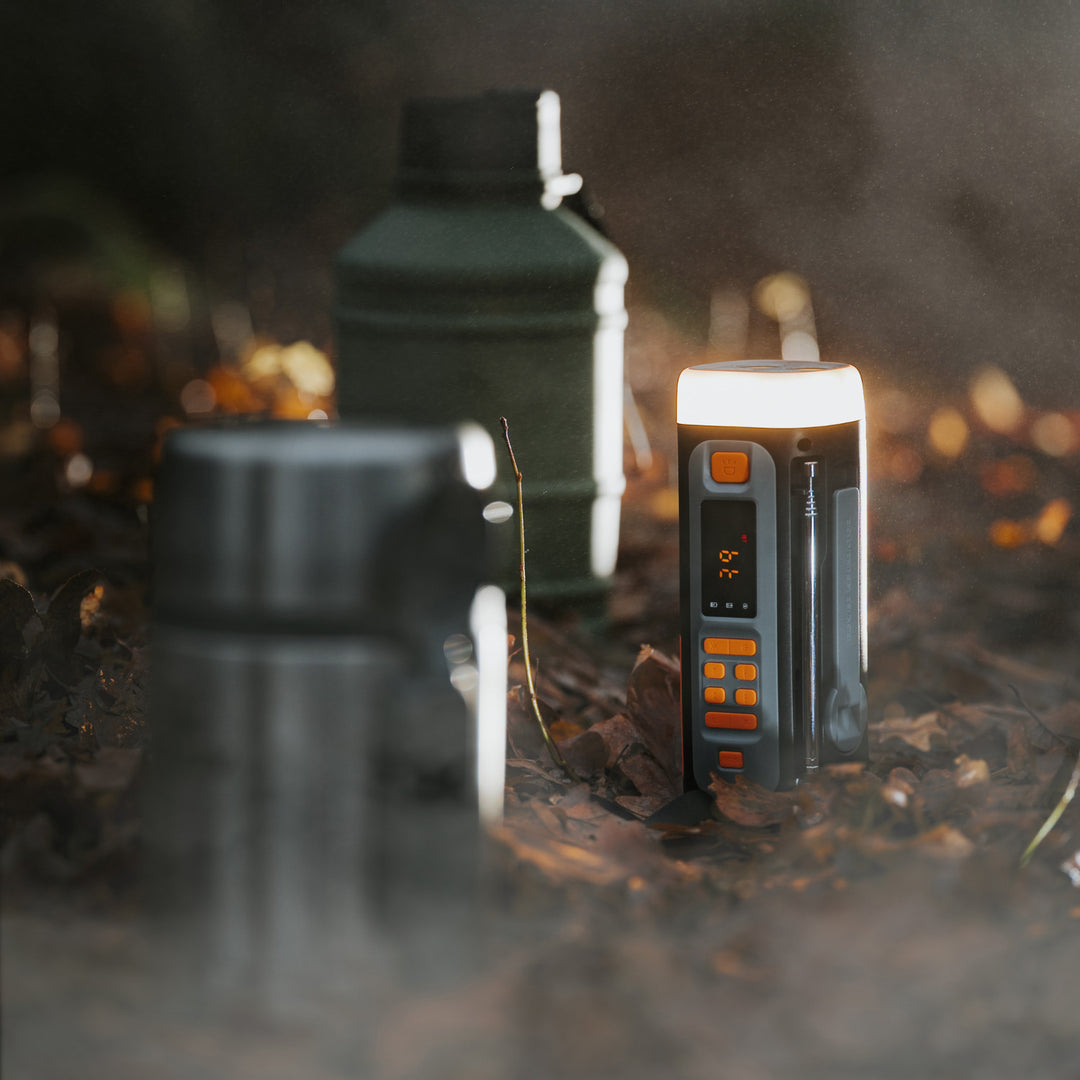 Radio d'urgence Adler, avec panneau solaire, manivelle et batterie externe, Bluetooth 5.0, lampe torche LED 4 W, 4500 mAh, AD 1920