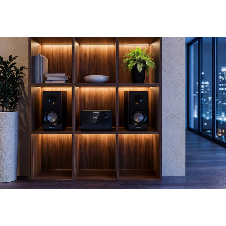 Microchaîne Blaupunkt, puissance 100 W RMS, tuner DAB+, écran LED, radio FM, antenne télescopique incluse, connecteur HDMI ARC, CD/MP3/USB/BT, horloge avec fonction alarme, MS49DAB