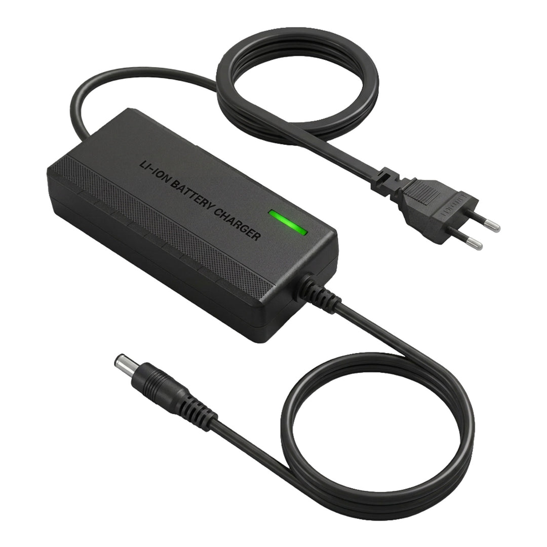 Chargeur universel / Bloc d'alimentation Maclean Energy, pour trottinettes électriques, 54,6 V CC, 2 A, 110 W max., recharge rapide, 6 fiches, MCE665