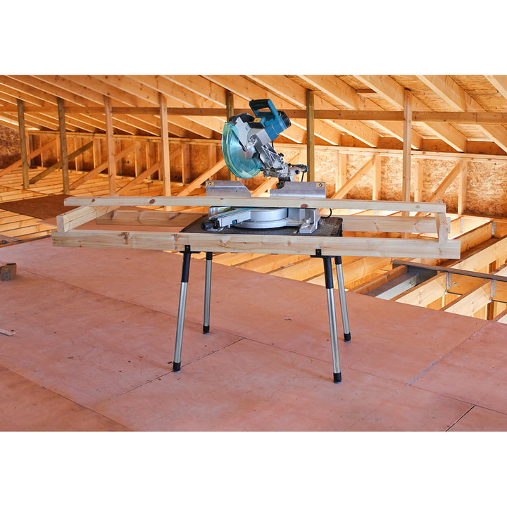 Table d'atelier mobile Keter Jobmade, capacité de charge de 453 kg, pieds antidérapants, bac à outils avec pinces sous le plateau, 239985