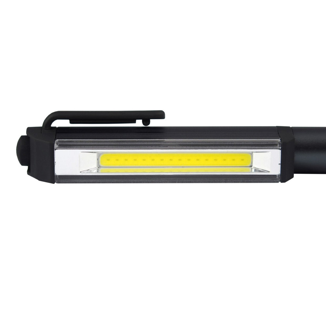 La lampe de poche à LED COB 3W everActive WL-200