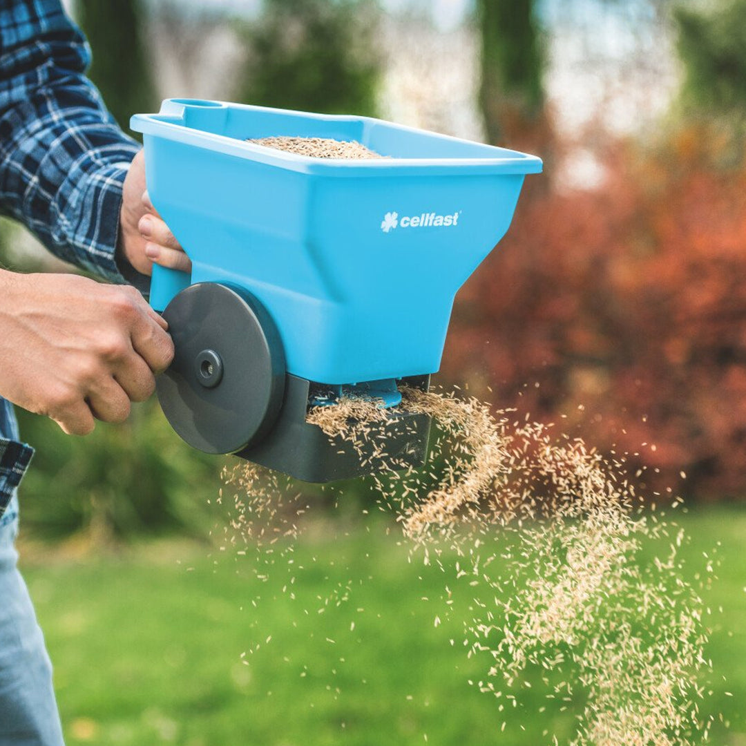 Épandeur à main universel capacité totale 3 litres