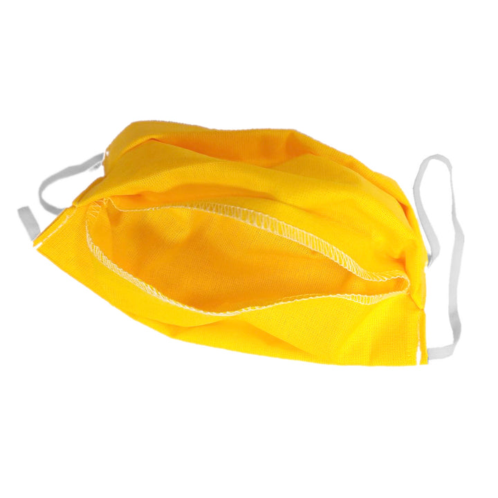 Un masque de protection réutilisable avec un élastique en coton - jaune