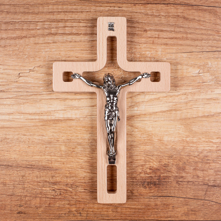 Croix suspendue en bois moderne avec pasion naturel 25x16x1.6cm