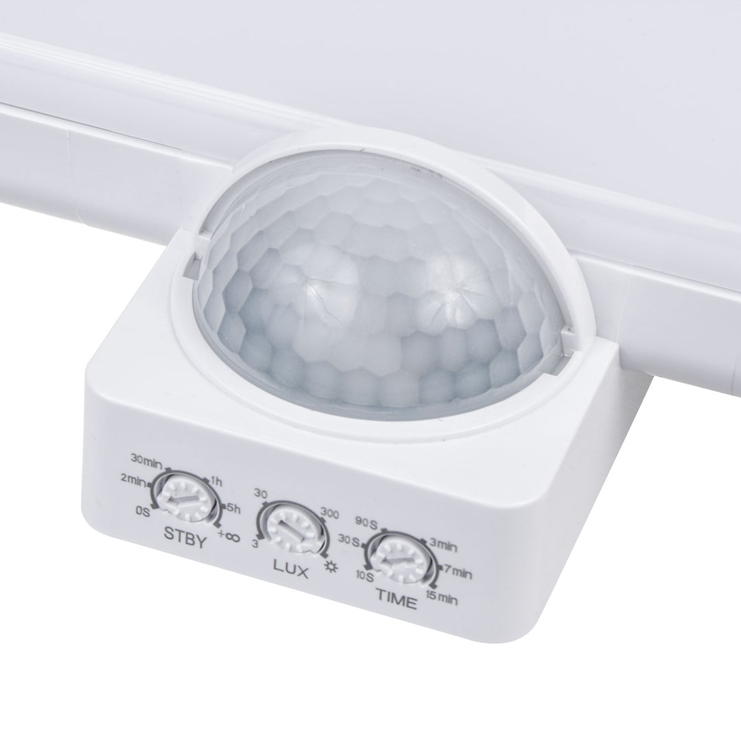 Maclean MCE466 W Lampe LED numéro de maison, détecteur de crépuscularité et de mouvement, dimmable, 20W, IP65, couleur neutre (4000K), 1600lm,