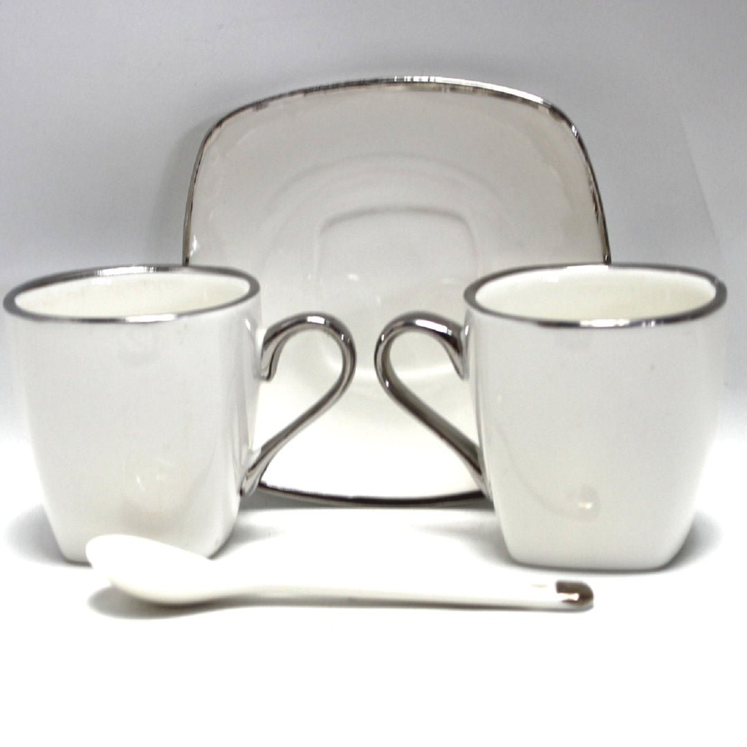 Service de tasses à expresso en porcelaine avec assiettes Queen Isabell W23SV06-06471